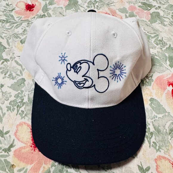 D23 THE ULTIMATE DISNEY FAN EVENT EXPO 2024 CAP HAT BLUE & WHITE MICKEY MOUSE - Picture 1 of 1